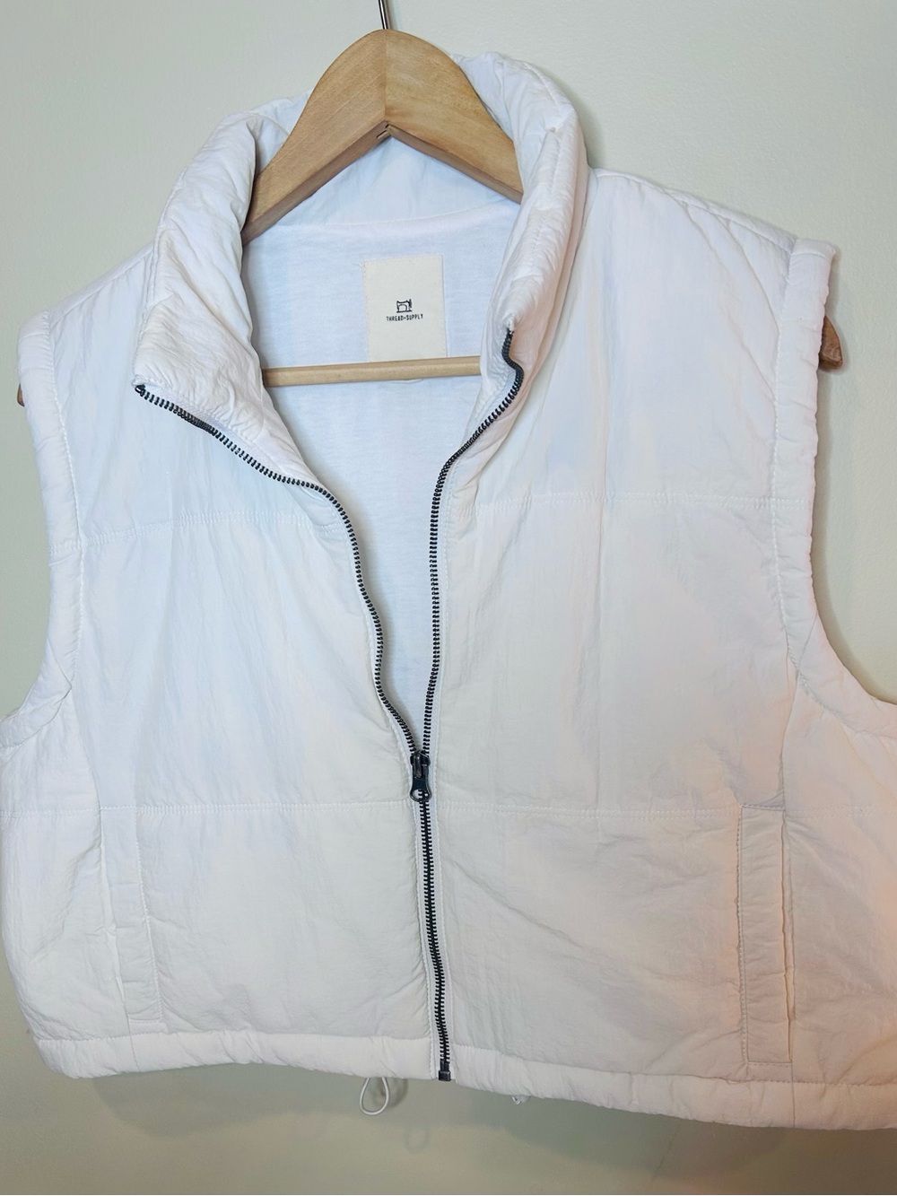 Thread & Supply Vest White Quilted Puffer Women’s Size Medium